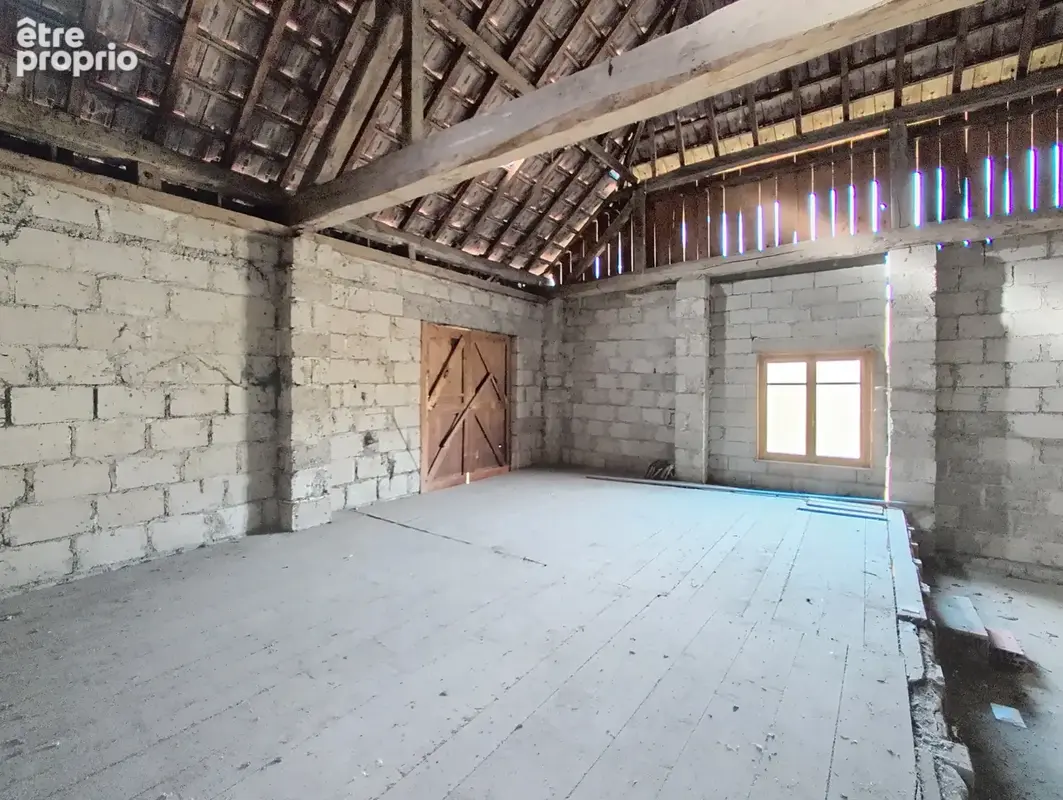 Maison de village avec fort potentiel   365 m2 au sol   Cusy - photo 7