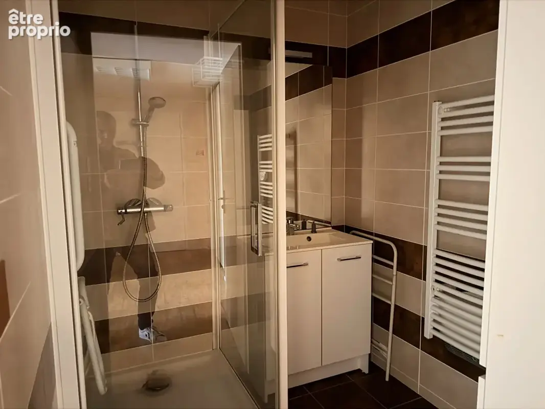 Nevers centre ville,  Appt T3 de 65 m² au 3ème ét avec asc  et deux terrasses - photo 8