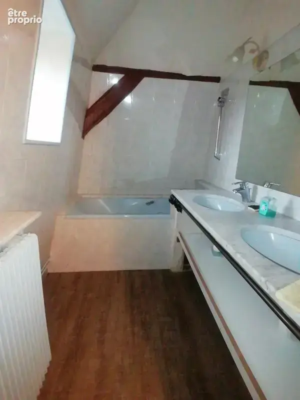 Maison de 4 pièces de 157 m² à Saint-Michel-Loubéjou - photo 9