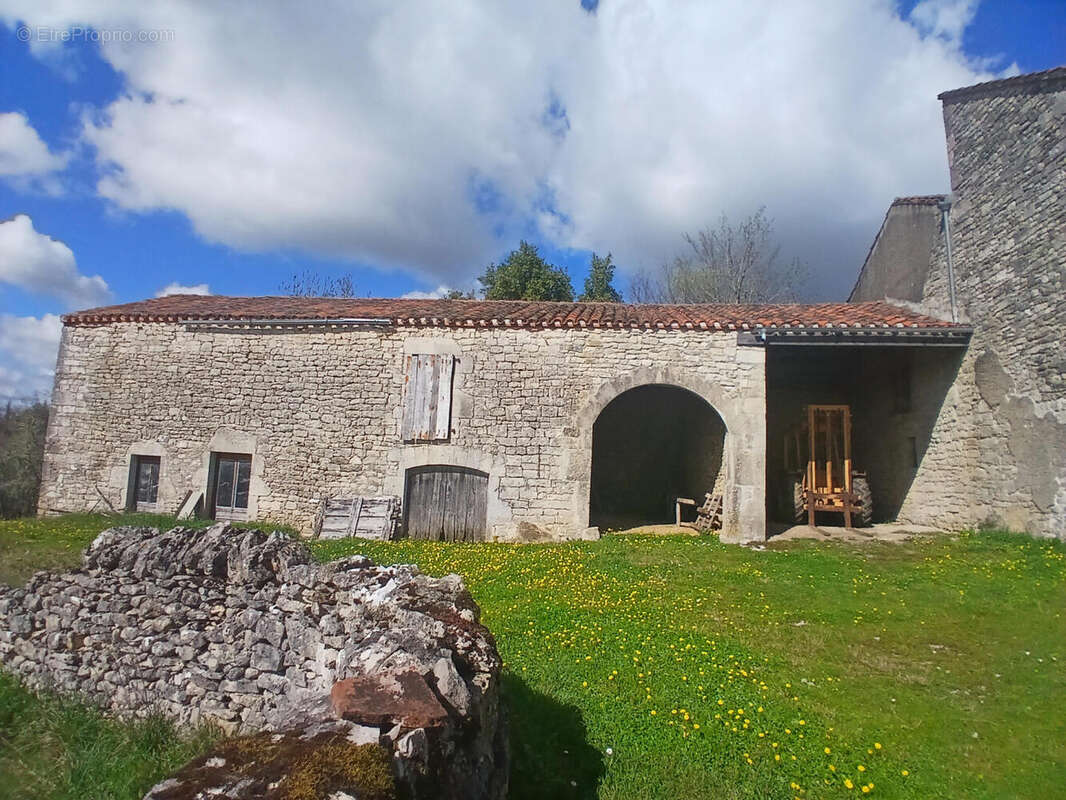 20260310_140209 - Maison à CAHORS