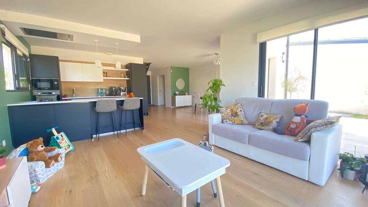 Maison à GRANDCHAMPS-DES-FONTAINES