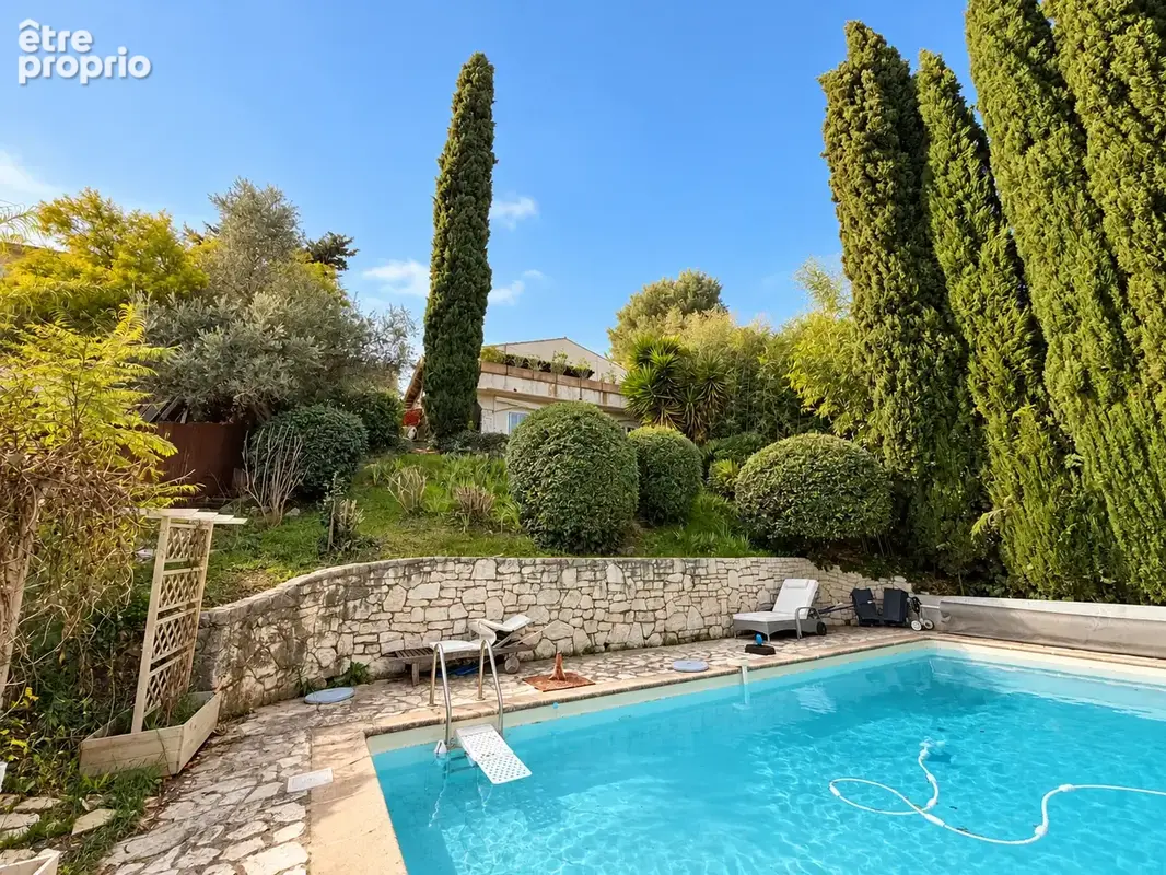 Maison 7 pieces - colle sur loup - photo 16