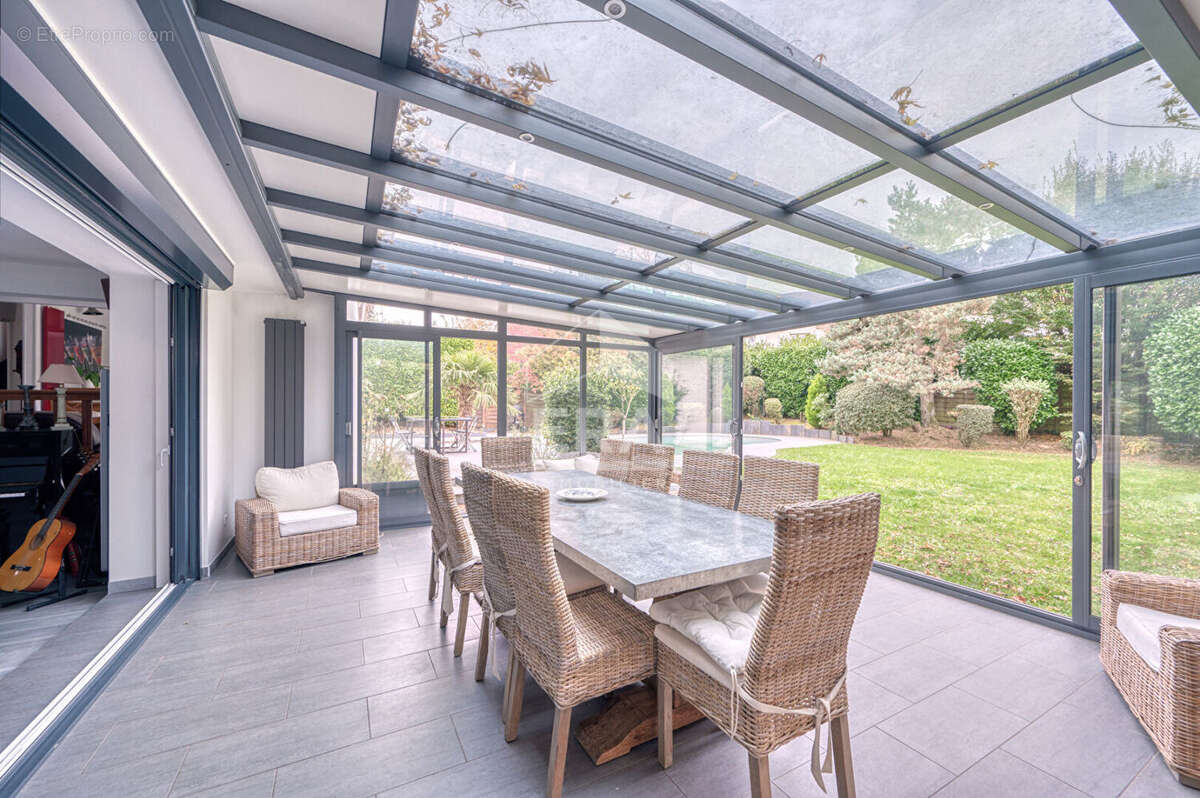 Maison à NOISY-LE-ROI