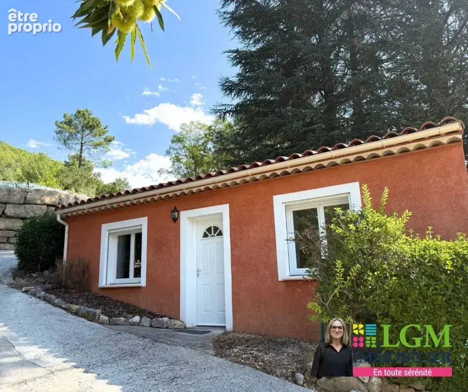 MEYRANNES - Villa 4 pièces avec studio indépendant loué - photo 13