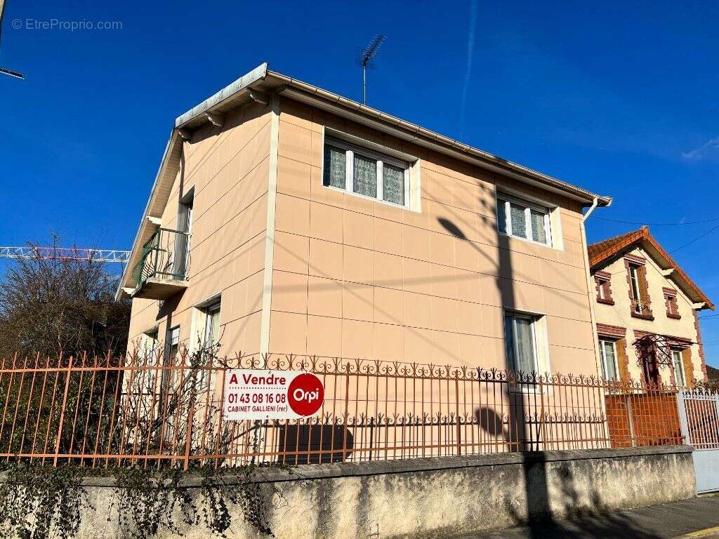 Maison à NEUILLY-SUR-MARNE