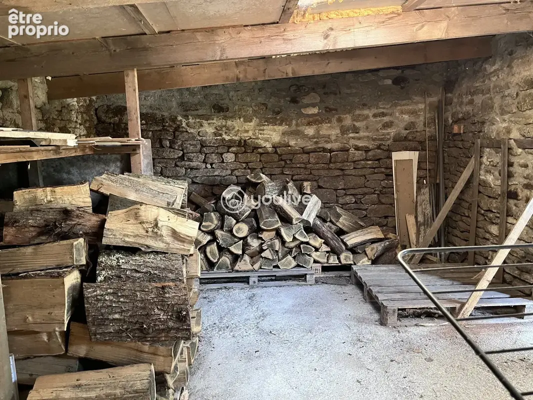 SCAËR (29390) - Le charme d'une maison en pierre - photo 19