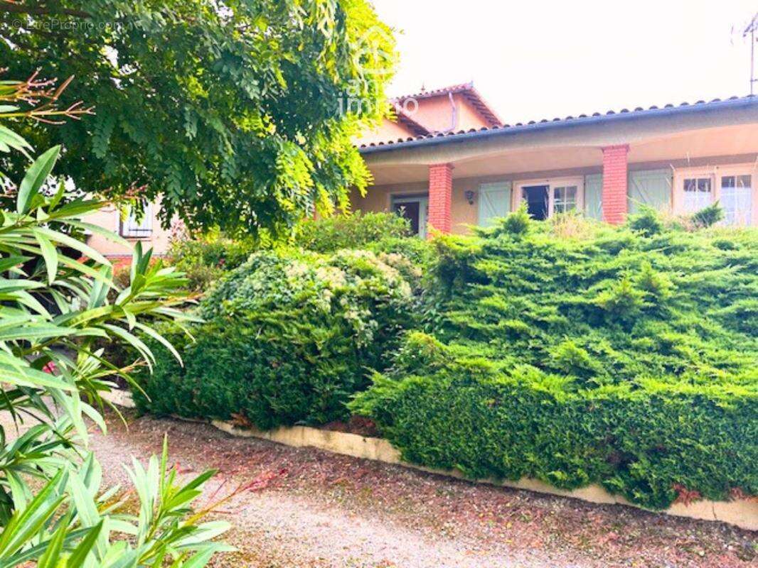 Maison à BEAUMONT-SUR-LEZE
