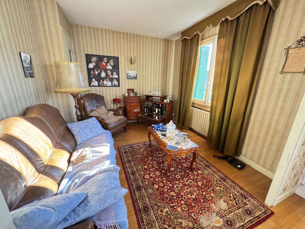 Photo 6 - Maison à AMPLEPUIS