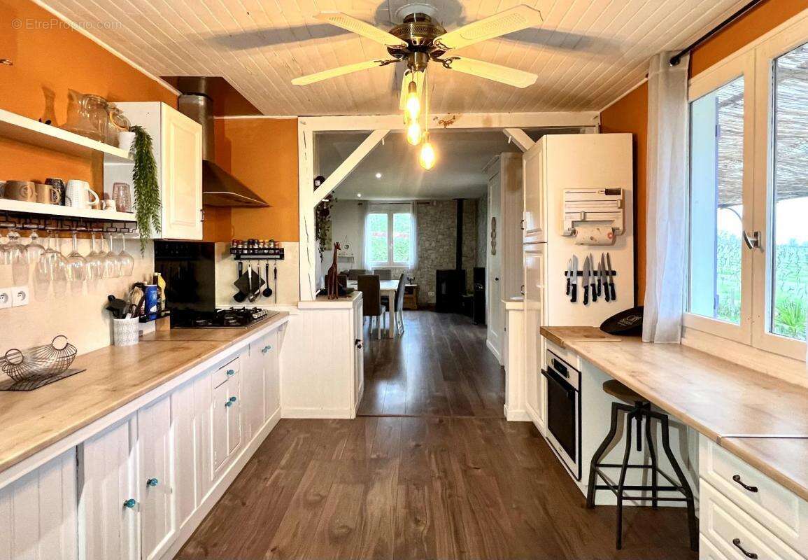 Maison à SAINT-LAURENT-DES-VIGNES