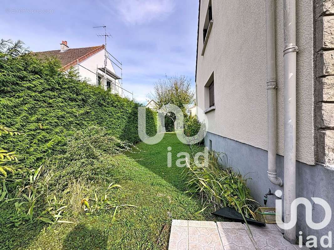 Photo 3 - Maison à CORBEIL-ESSONNES