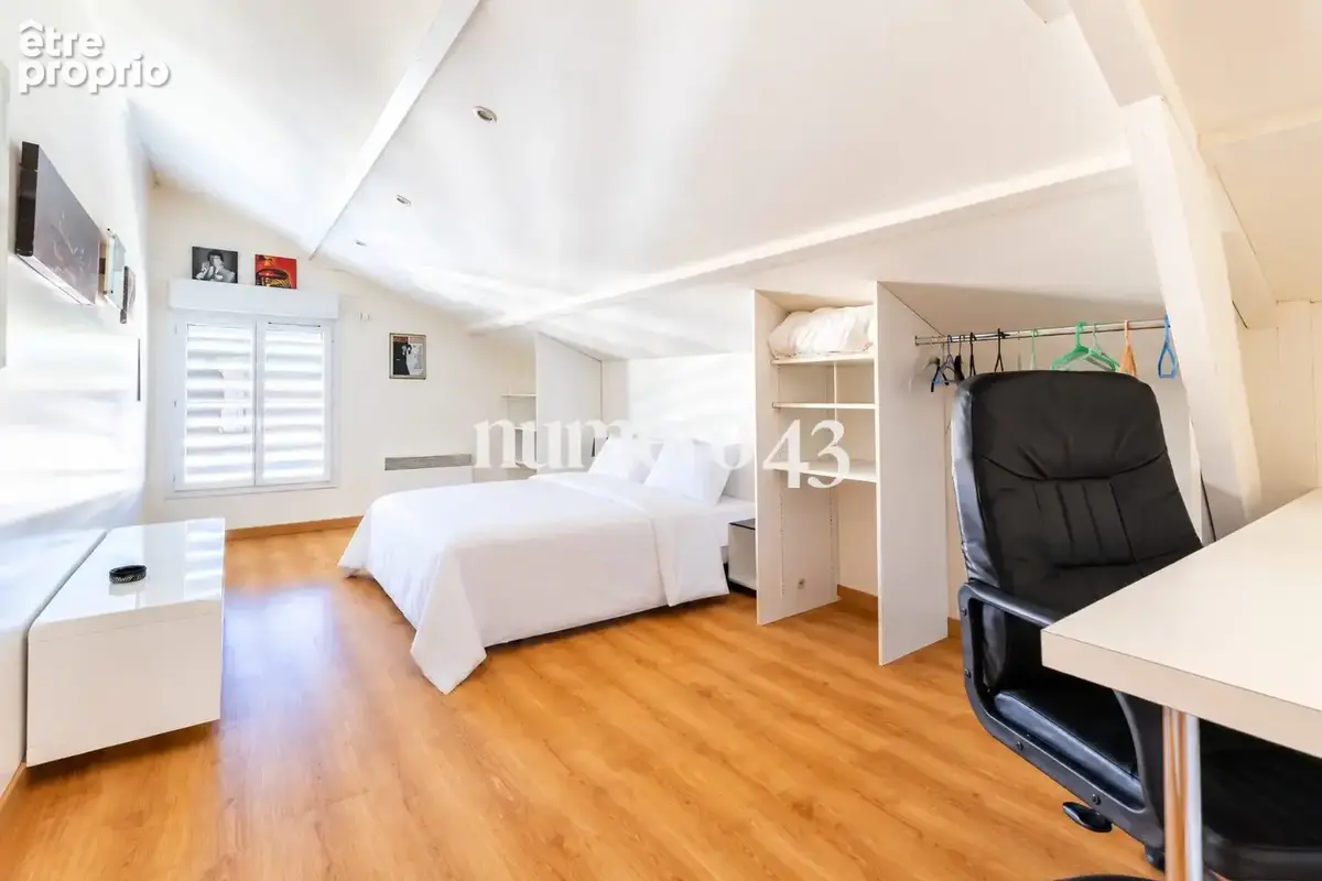 Maison 8 pièces 175 m² à vendre à Vendays-Montalivet (33930) - photo 9