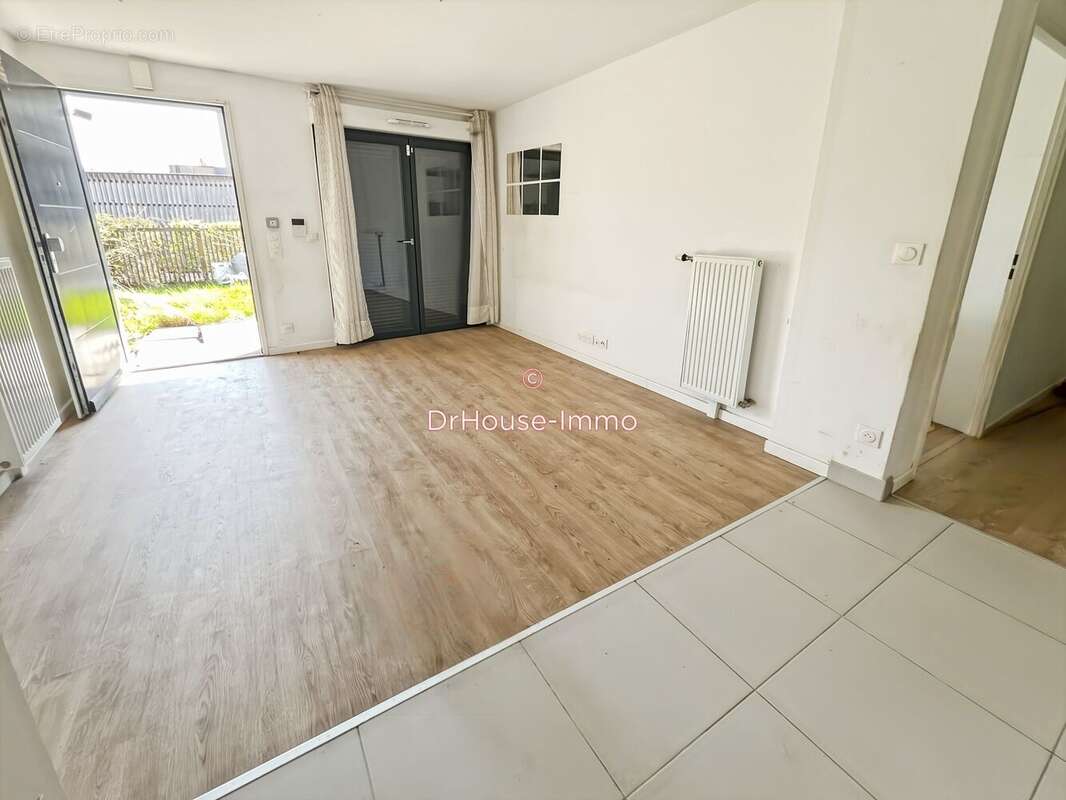 Appartement 56 m² à Bussy-Saint-Georges  - photo 77