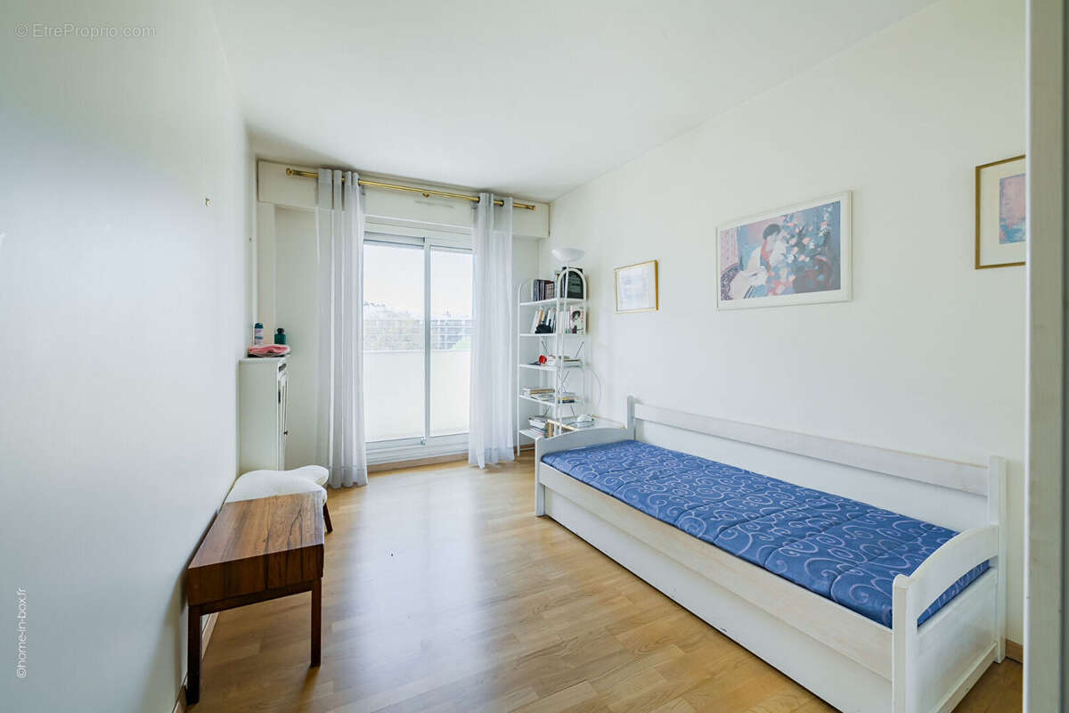 Appartement à PARIS-19E