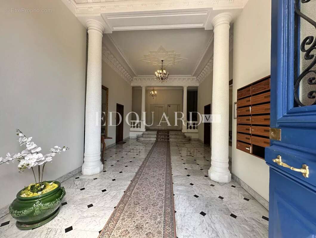 Appartement à MENTON