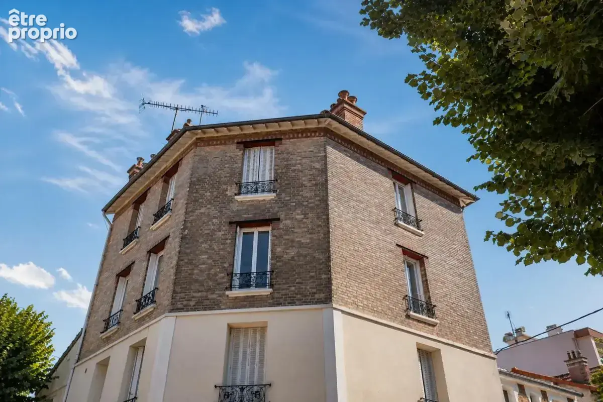 Appartement à LE PERREUX-SUR-MARNE