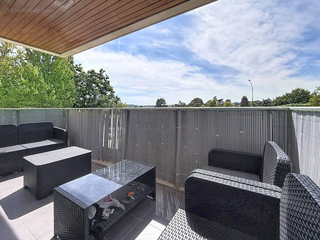 Appartement à GARCHES