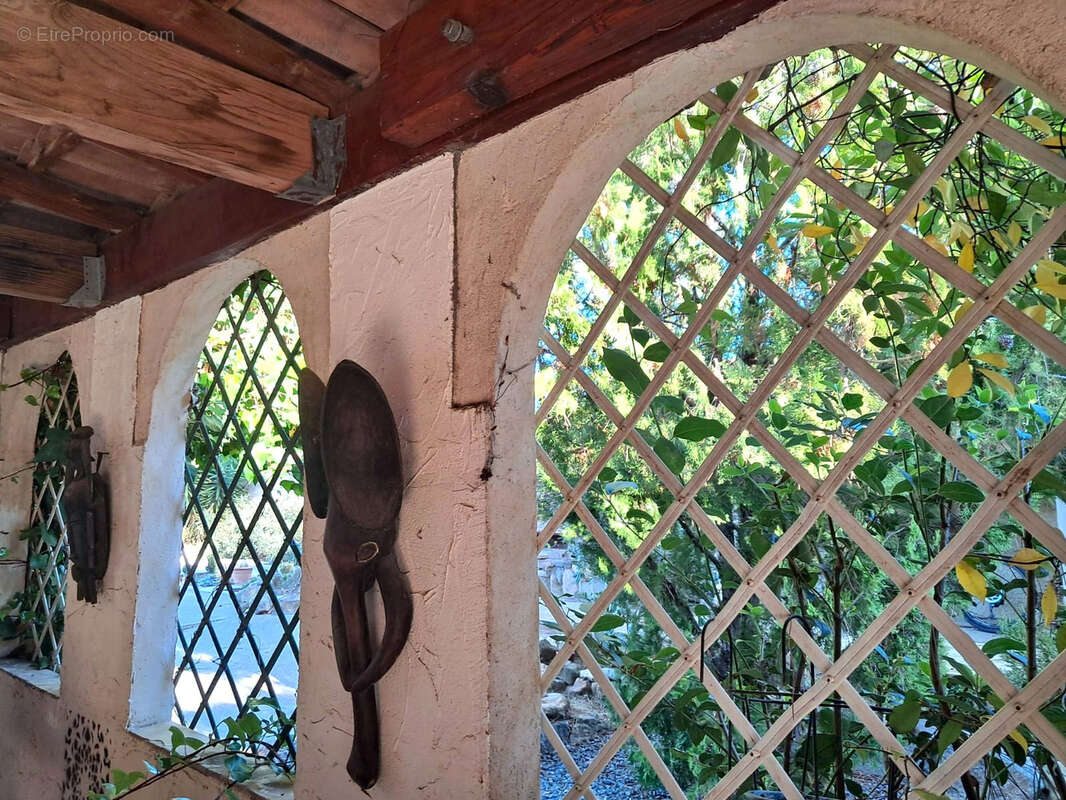 Maison à ESPONDEILHAN