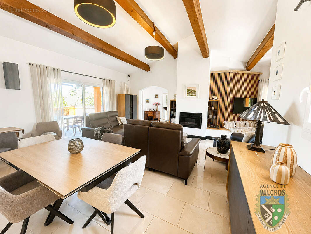 Maison à LA LONDE-LES-MAURES