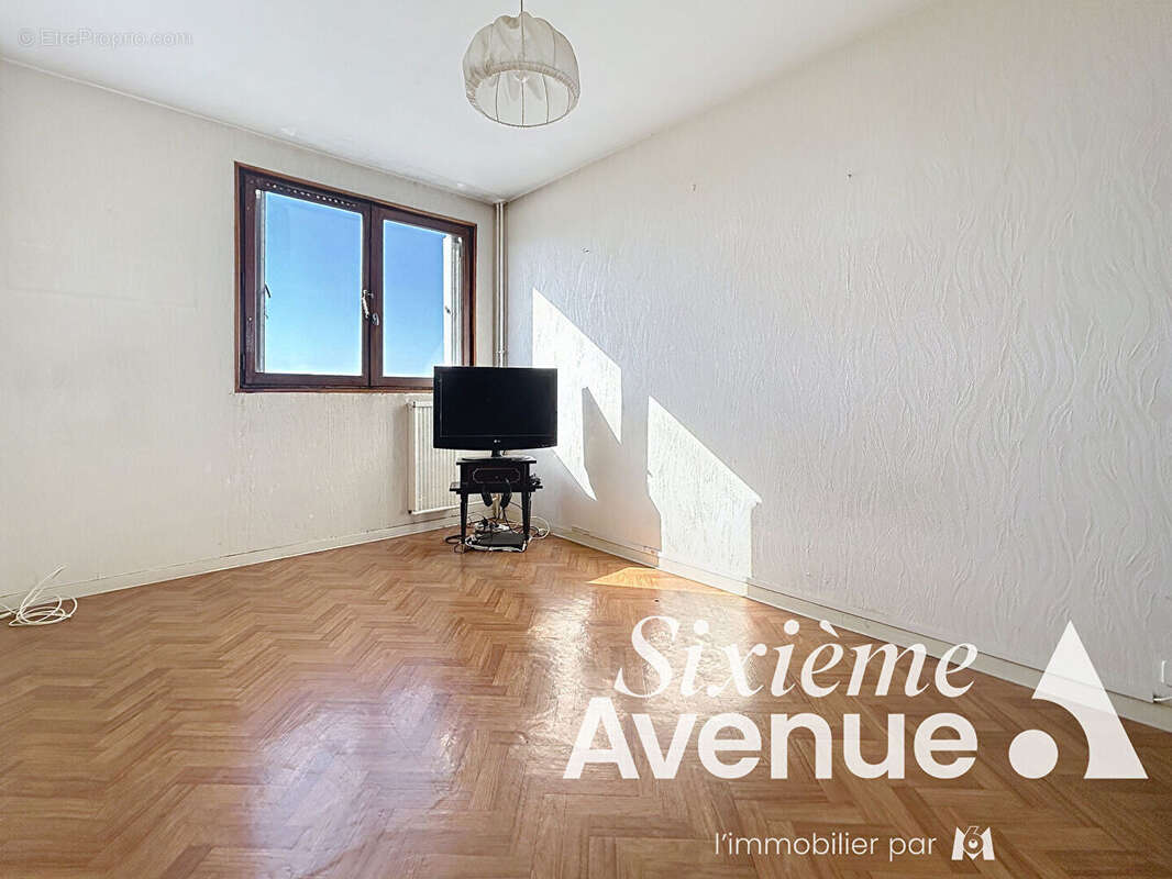 Appartement à SAINT-PRIEST