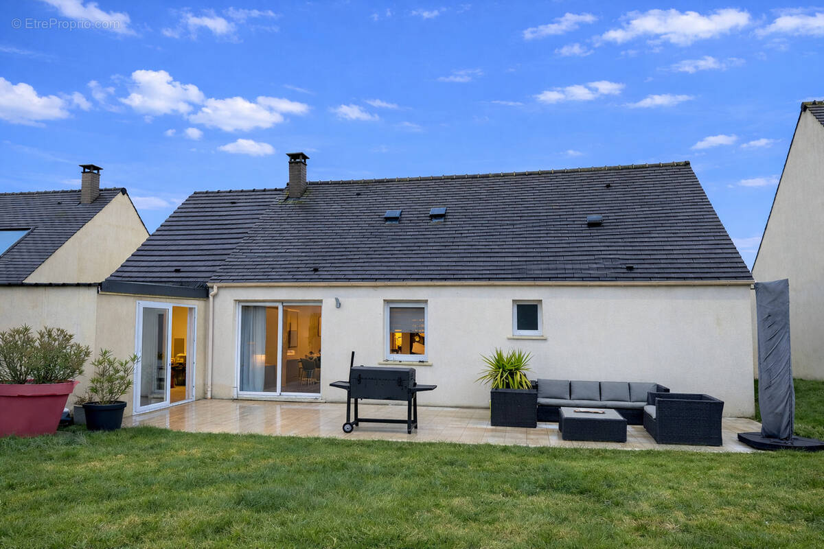 Maison à NEUILLY-EN-THELLE