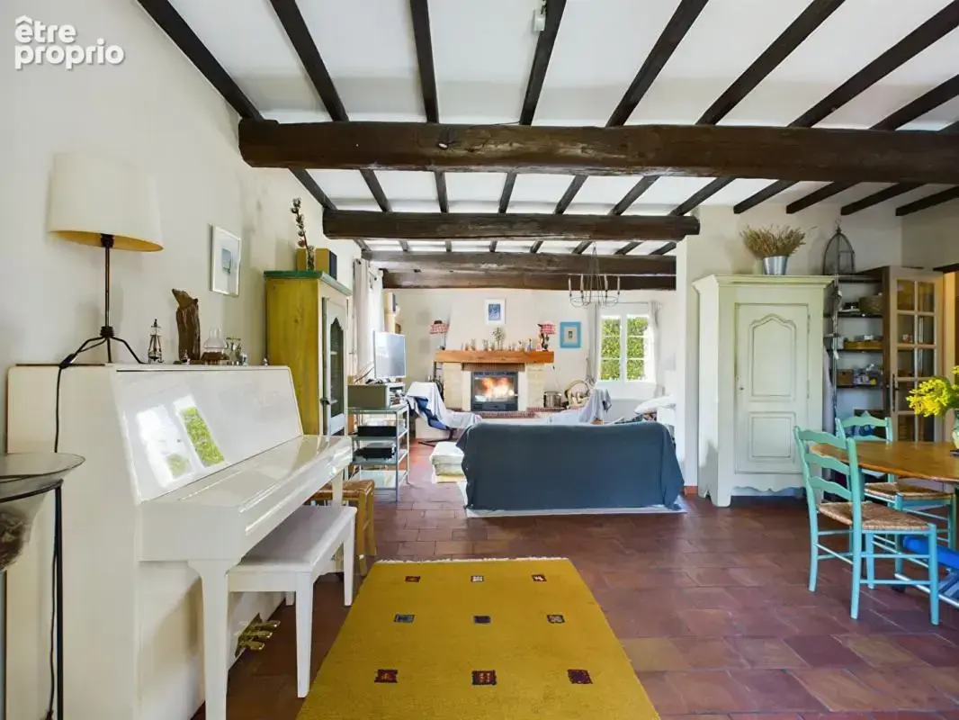 Maison à LES ANGLES