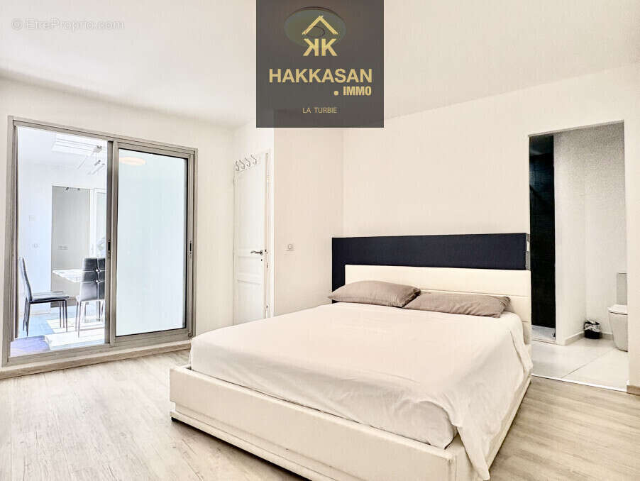 Appartement à ROQUEBRUNE-CAP-MARTIN