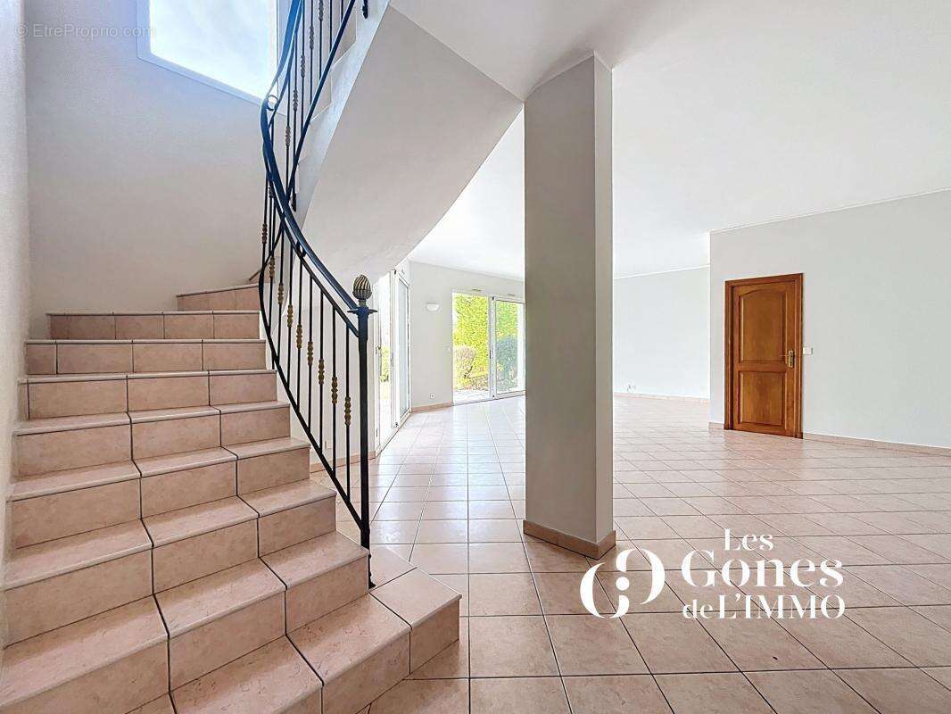 Maison à FRANCHEVILLE