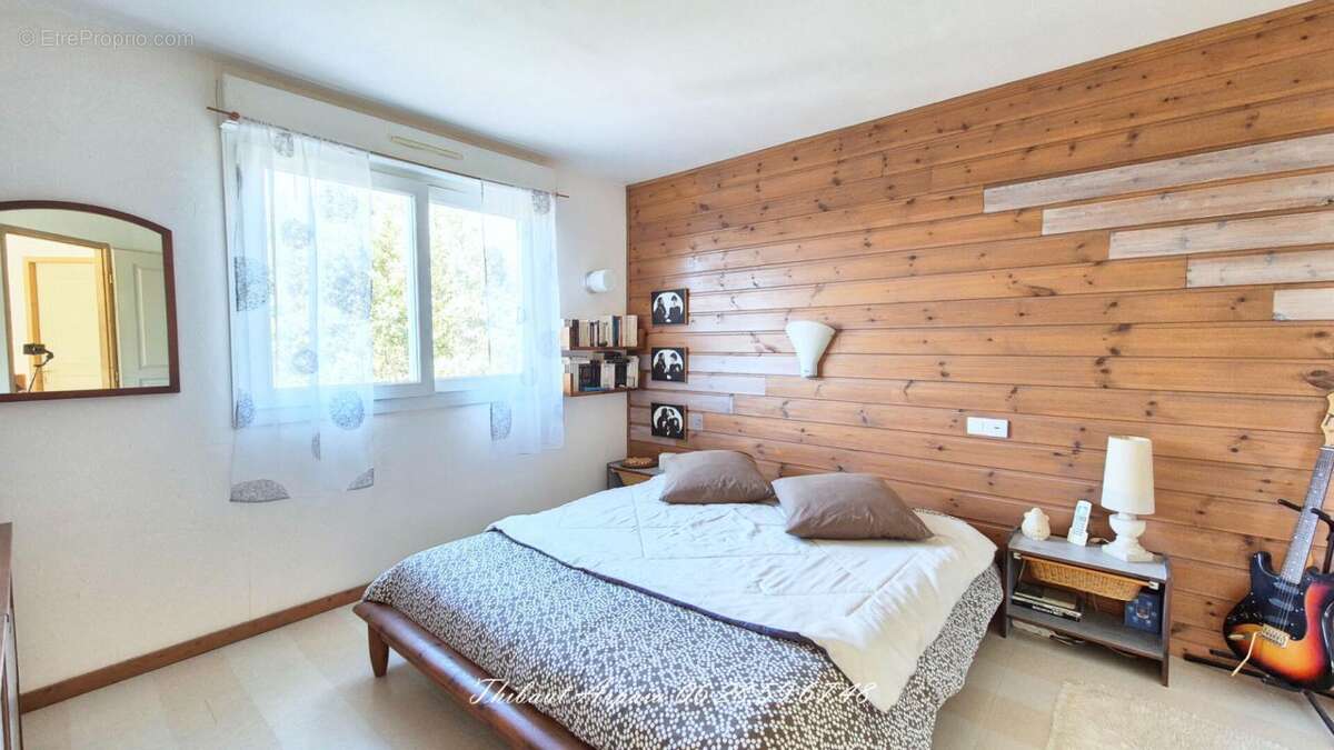 Maison à GINASSERVIS