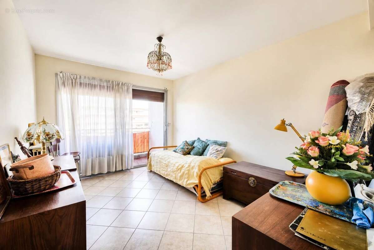 Appartement 3 pièces vue mer dégagée avec terrasse de 24m2 – Corniche Fleurie, Nice - photo 13