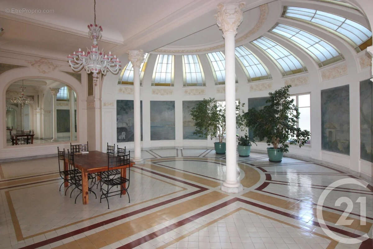 Appartement à MENTON