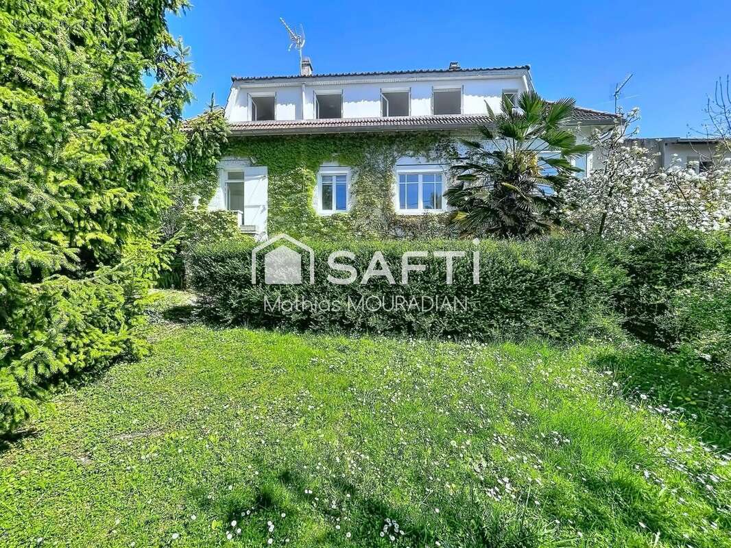 Photo 2 - Maison à CHENNEVIERES-SUR-MARNE