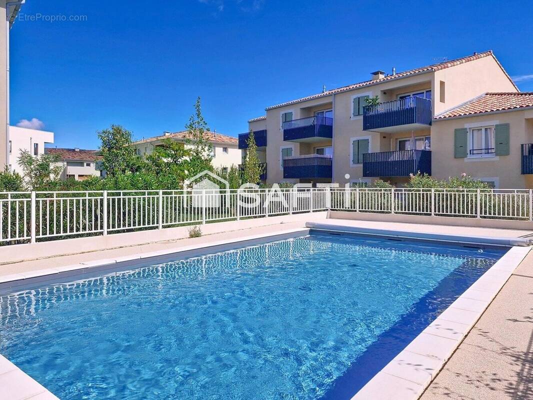 Photo 1 - Appartement à LE PUY-SAINTE-REPARADE