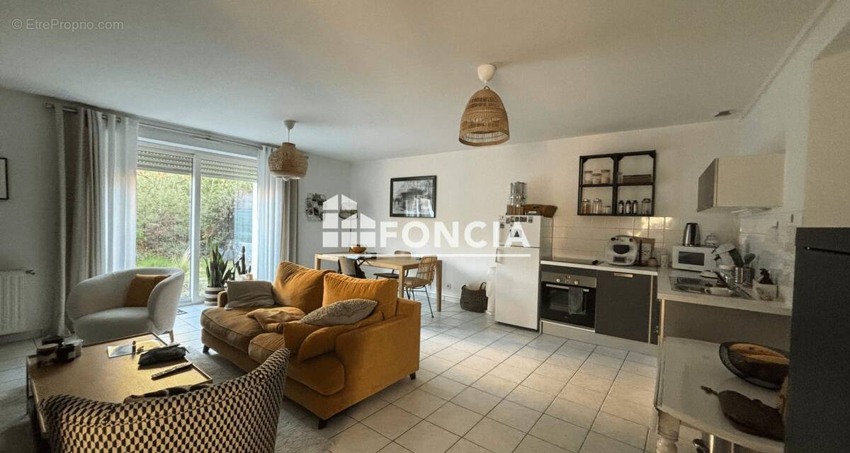 Maison à SAINT-MELAINE-SUR-AUBANCE