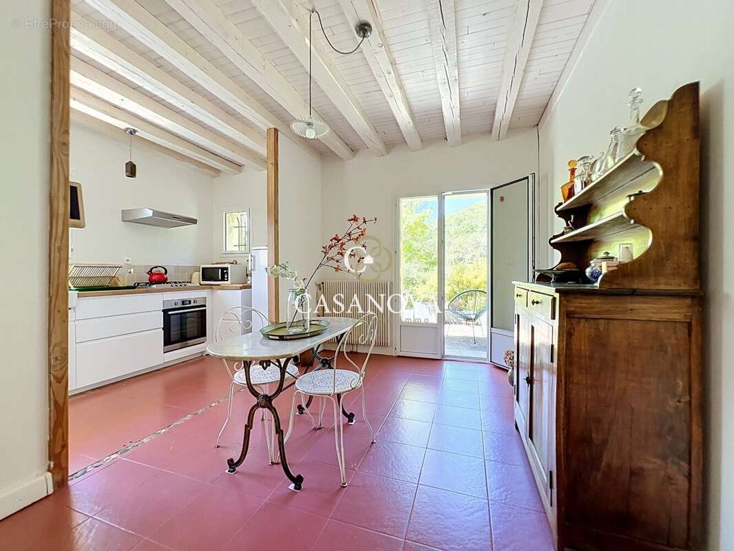 Maison à vendre avec jardin  lunas (34800)  hameau calme et préservé - photo 9