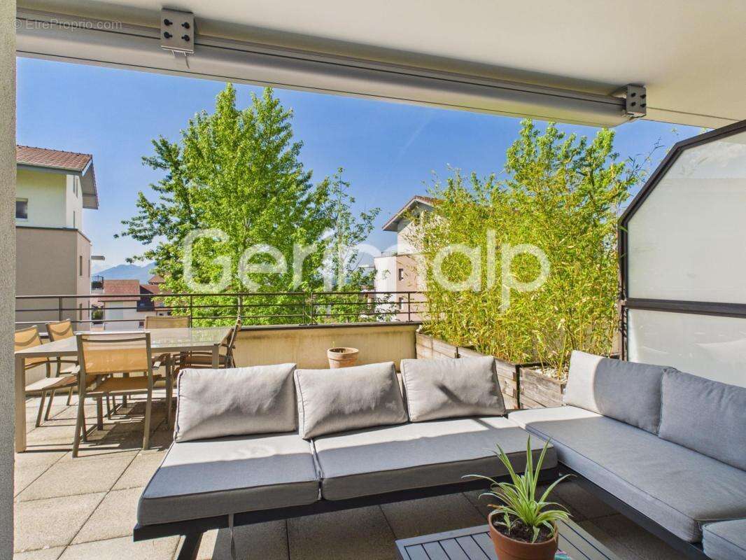 Appartement à GROISY