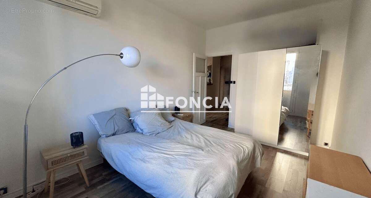 Appartement à MARSEILLE-7E