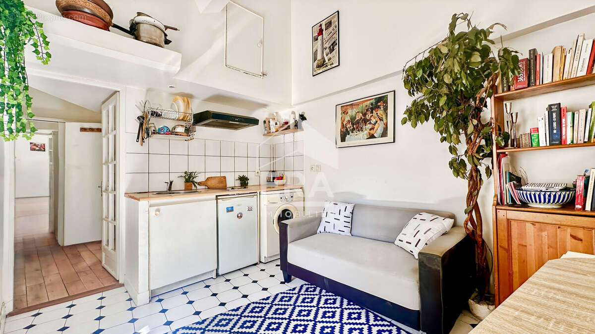 Appartement à PARIS-11E