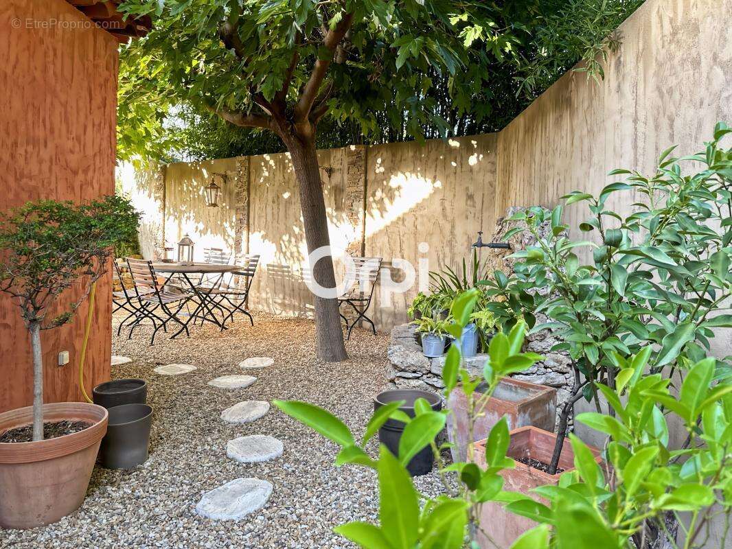 Maison à MARSEILLE-11E