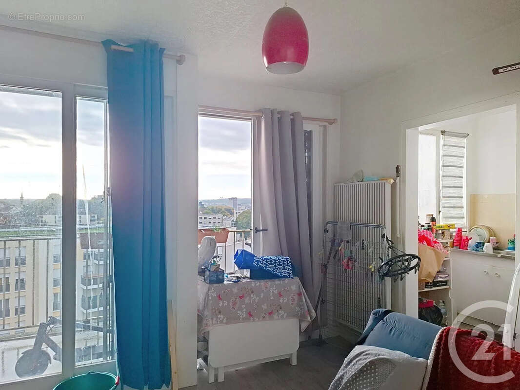 Appartement à MELUN