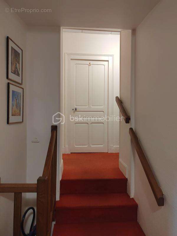 Commerce à ARGENTON-SUR-CREUSE