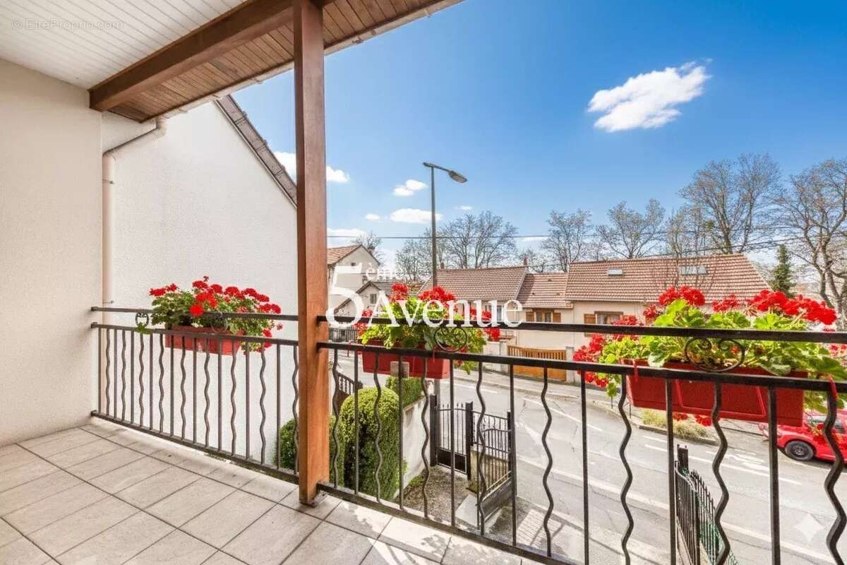 Maison à ROSNY-SOUS-BOIS