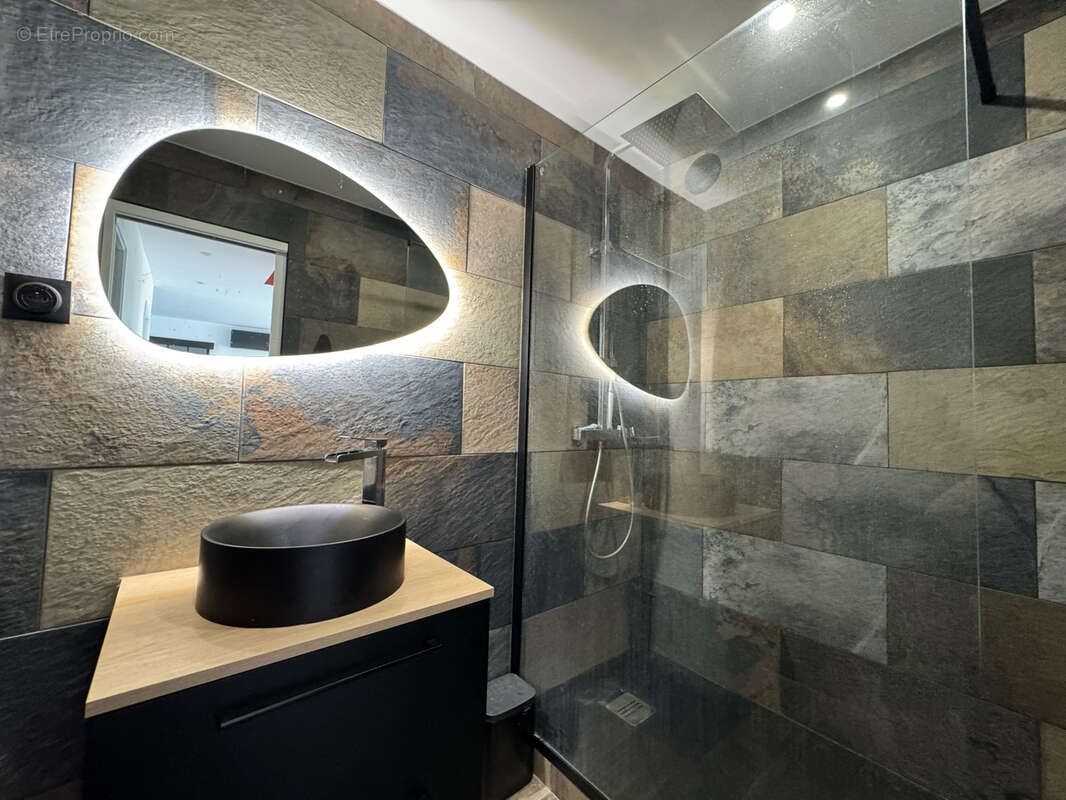 Appartement à MARSEILLE-14E