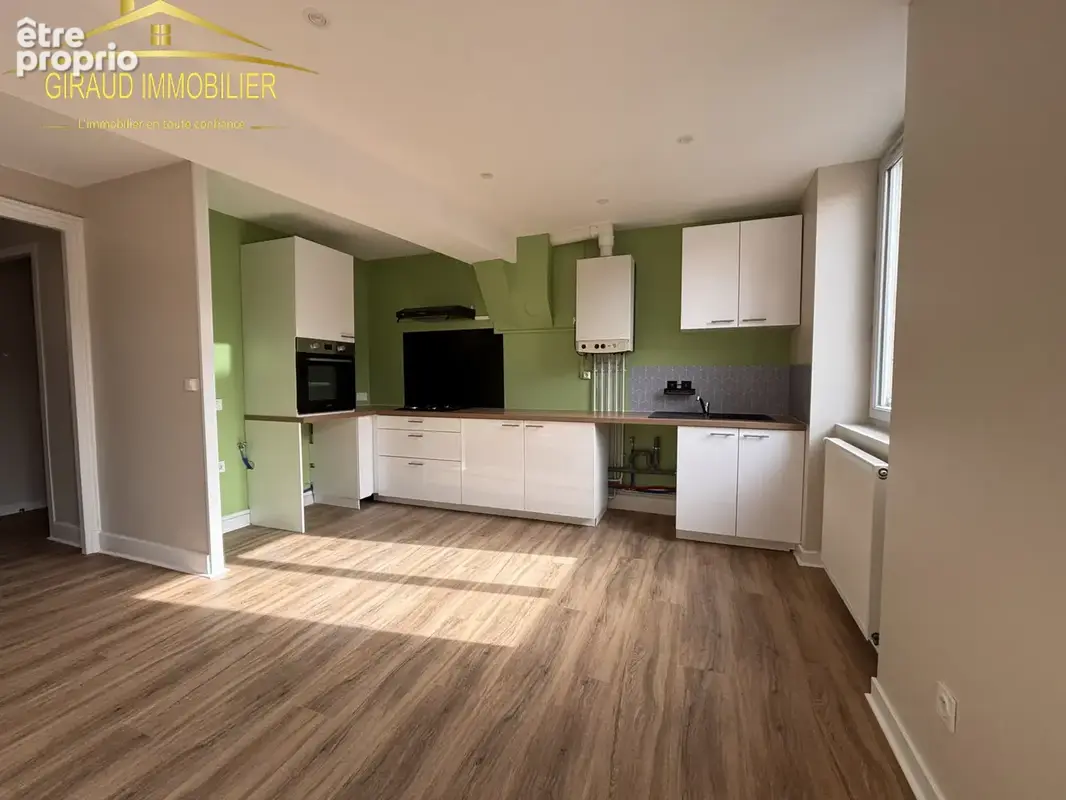 Photo Appartement à Charlieu au prix de 179 000€