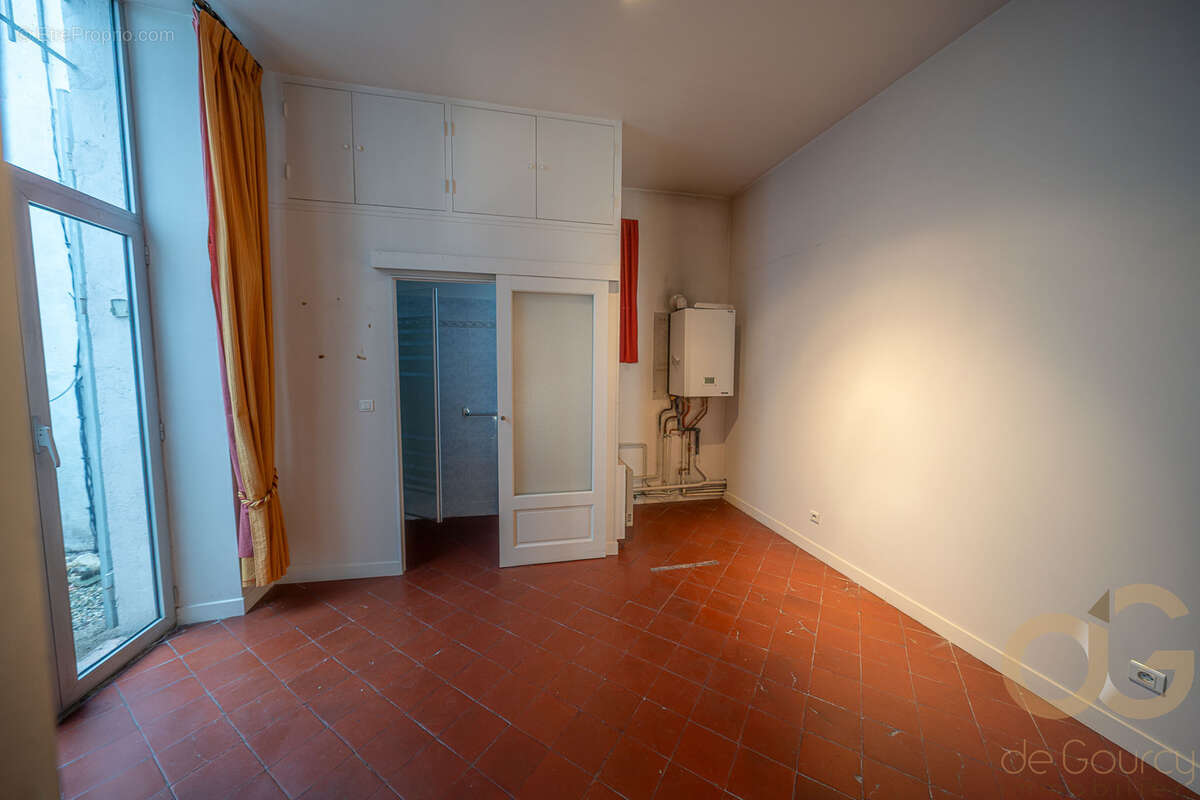 appartement familial de caractère proximité des Halles - photo 5
