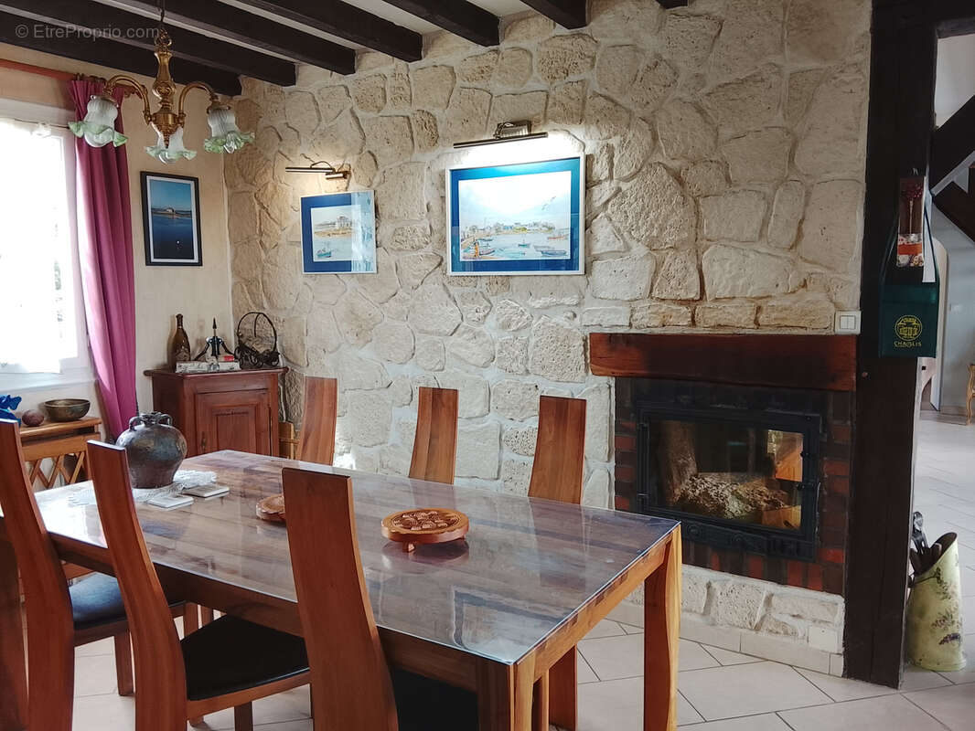 Maison à CHAMBEUGLE
