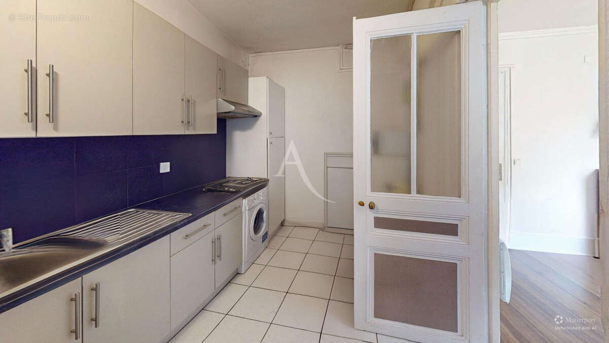 Appartement à PARIS-3E