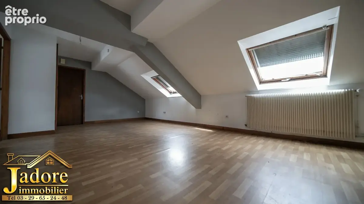Immeuble+ maison + garage - photo 6