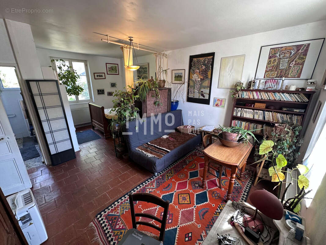 Maison à COURDEMANCHE