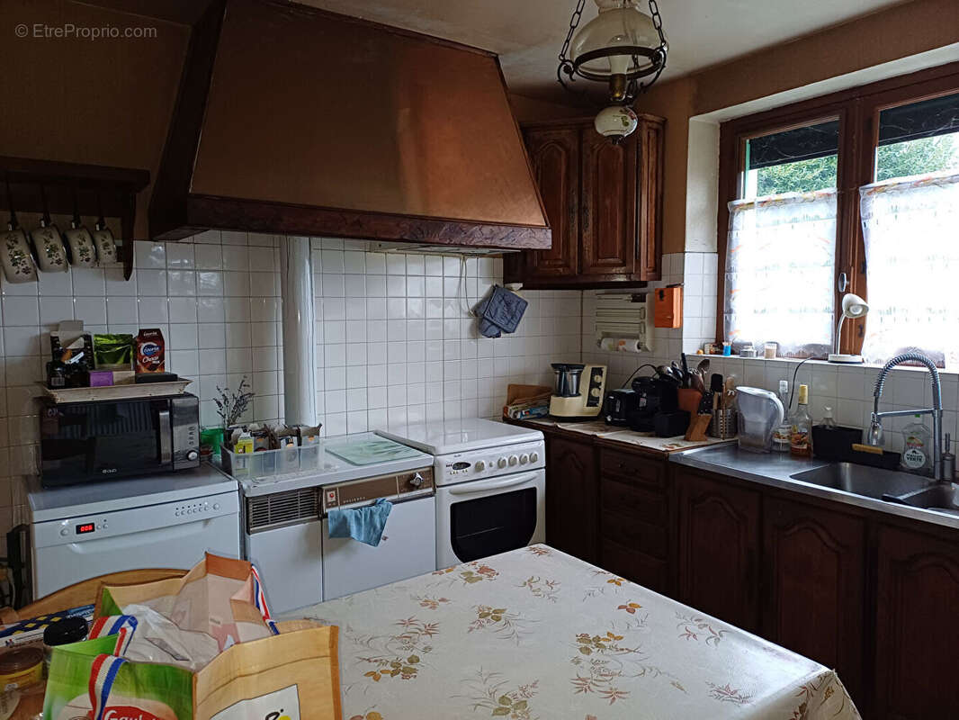 Maison à LACAPELLE-MARIVAL