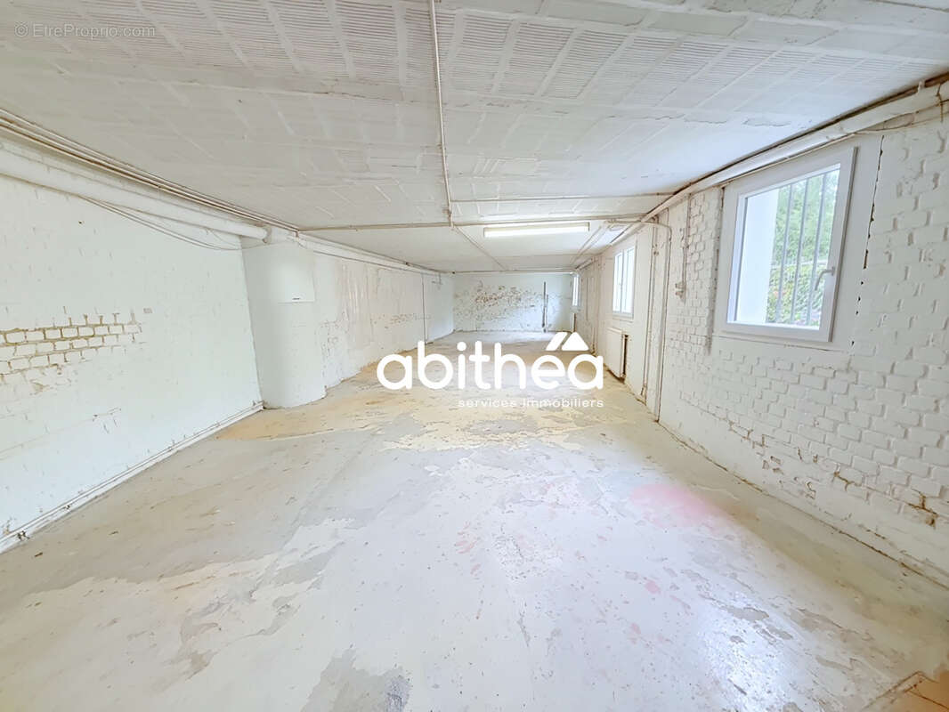 Maison individuelle   arras secteur vauban - 4 chambres   garage double   sous-sol complet   jardin - photo 16